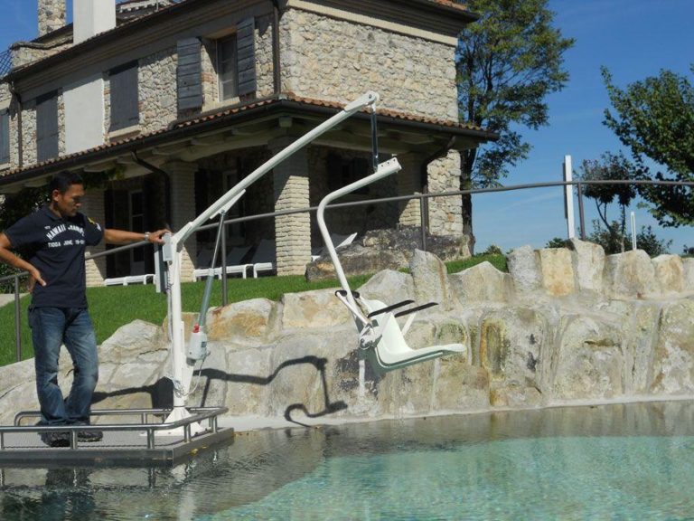 Poollift F 145